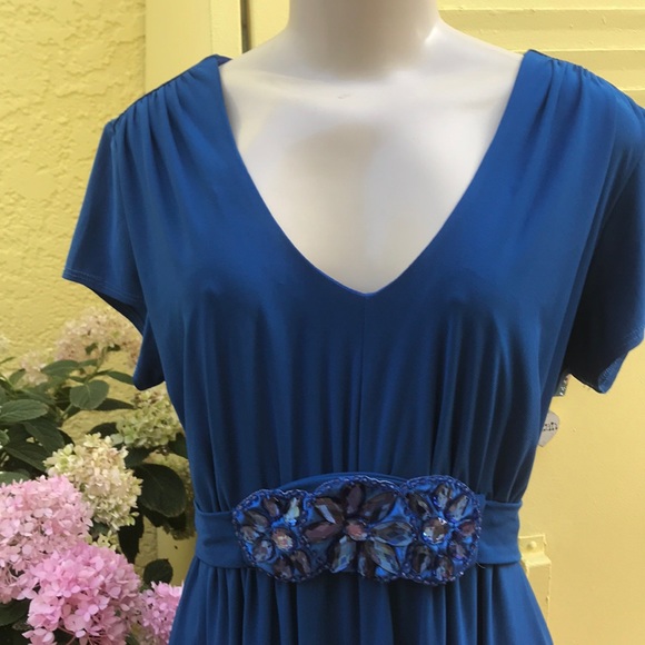 TIANA MAXI DRESS - Picture 3 of 9